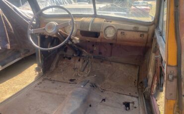 Ford-station-wagon-1946-custom-4