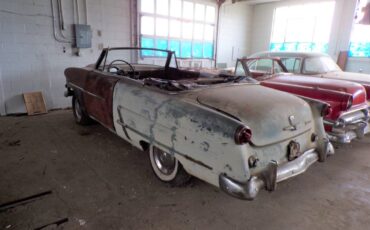 Ford-sunliner-1953-red-1
