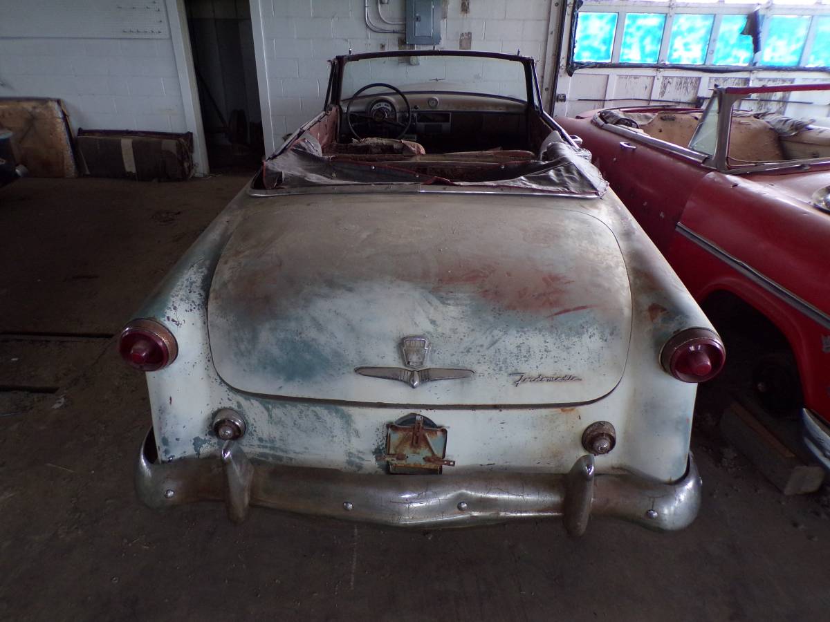 Ford-sunliner-1953-red-5