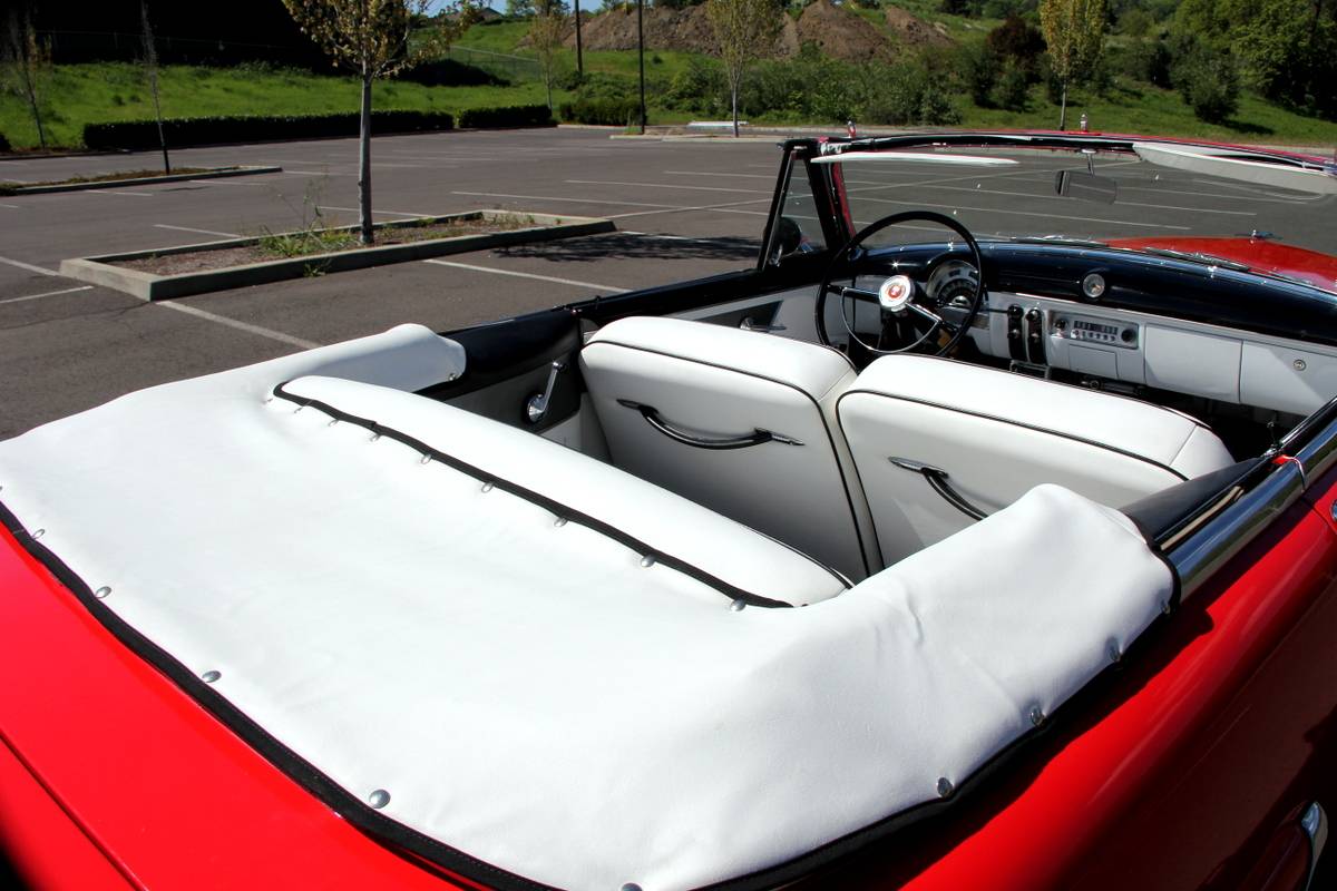 Ford-sunliner-convertible-1953-16