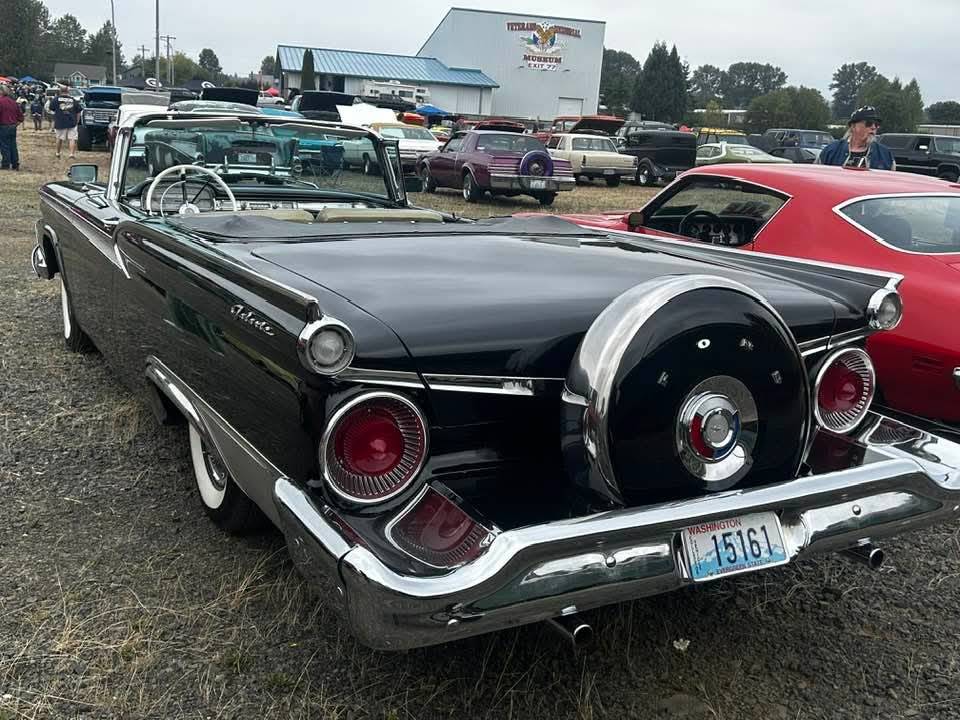 Ford-sunliner-convertible-1959-15
