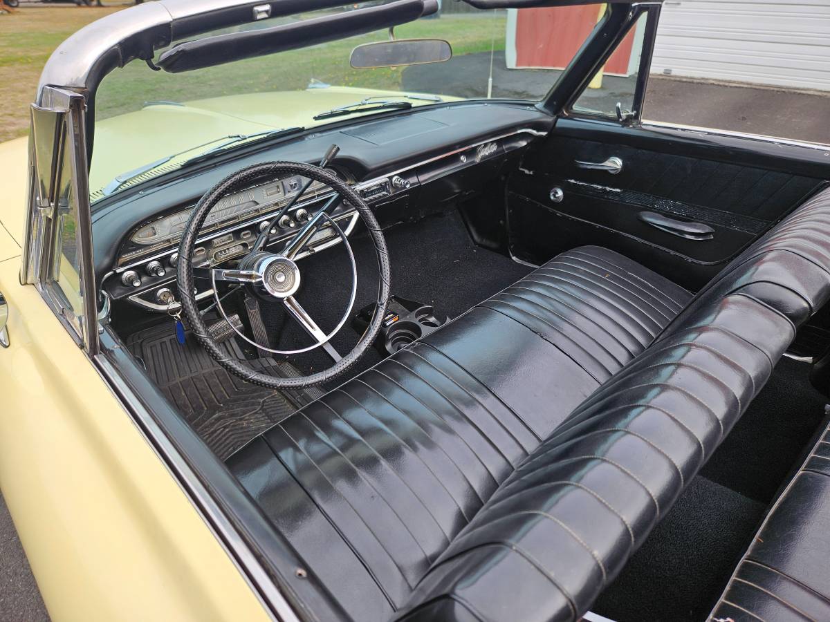 Ford-sunliner-convertible-1961-3