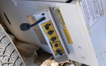 Ford-superduty-7.3-idi-diesel-1991-white-8