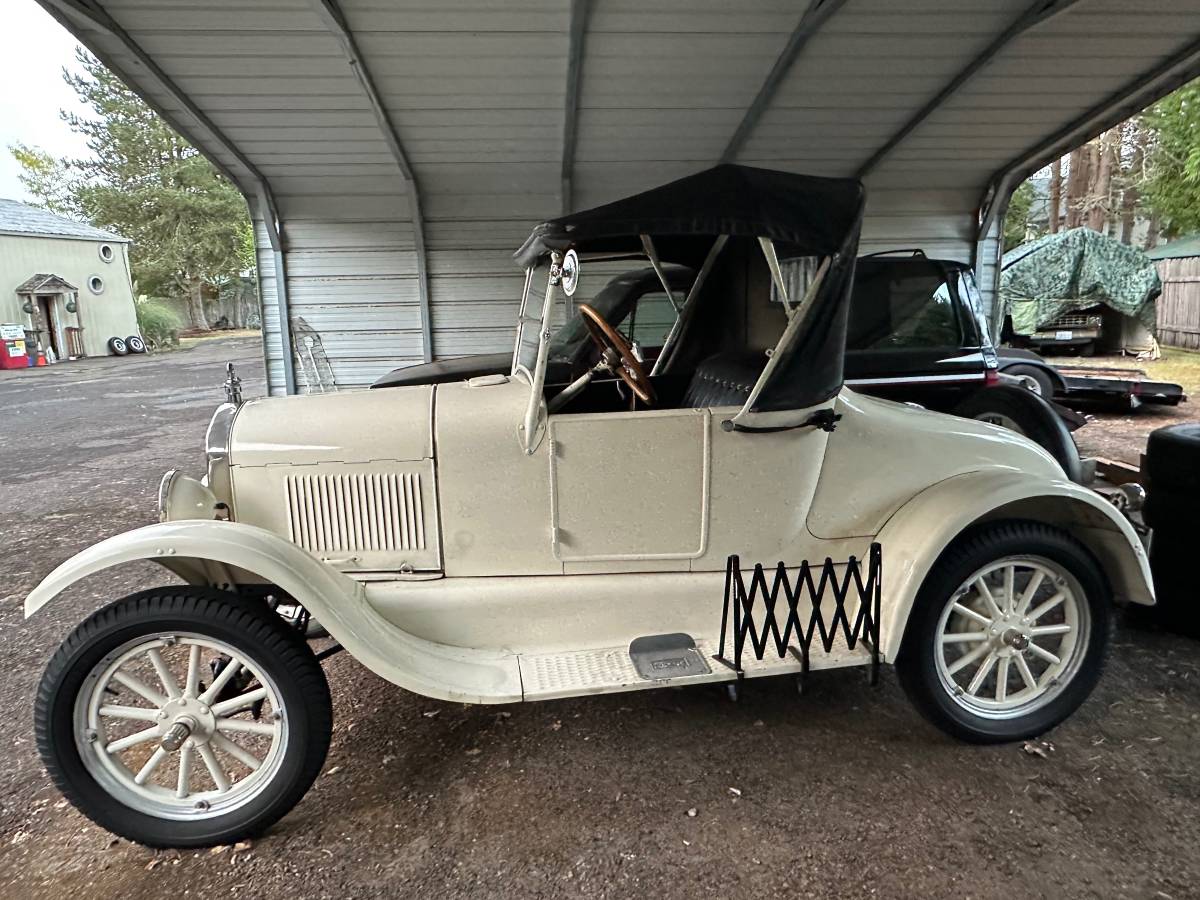 Ford-t-1926-white-1