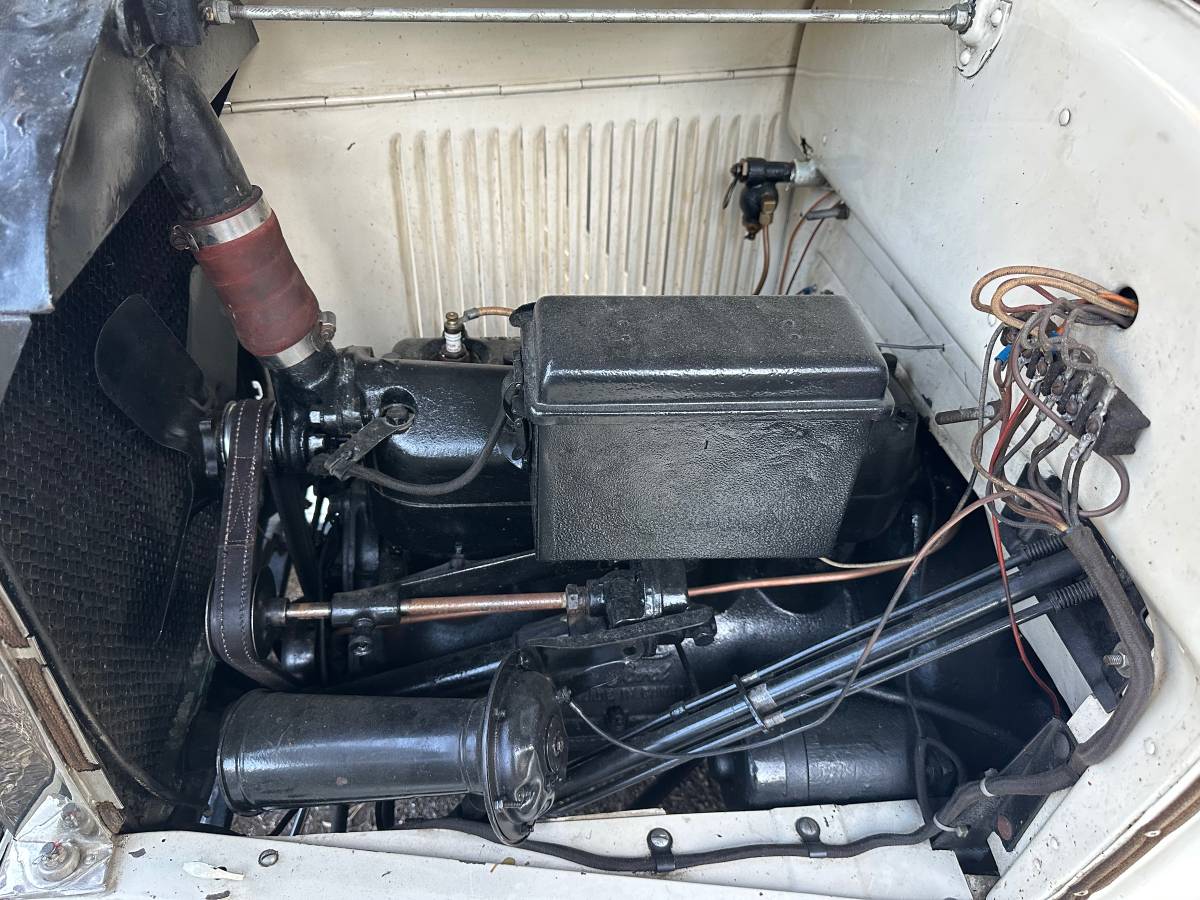 Ford-t-1926-white-12