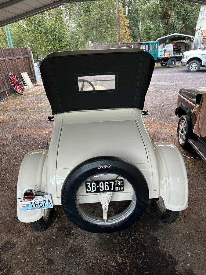 Ford-t-1926-white-15