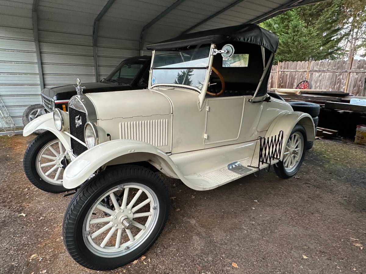 Ford-t-1926-white-2