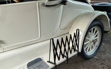 Ford-t-1926-white-4