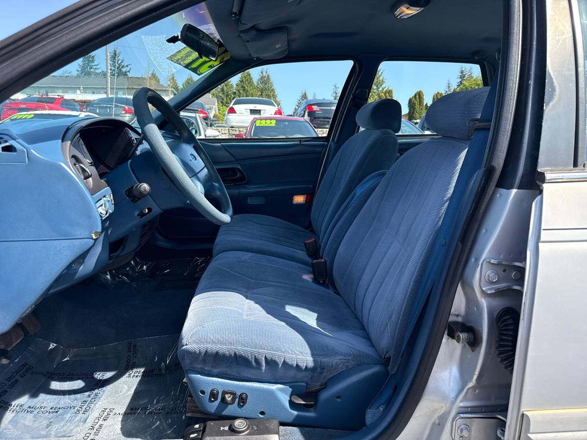 Ford-taurus-1995-grey-19