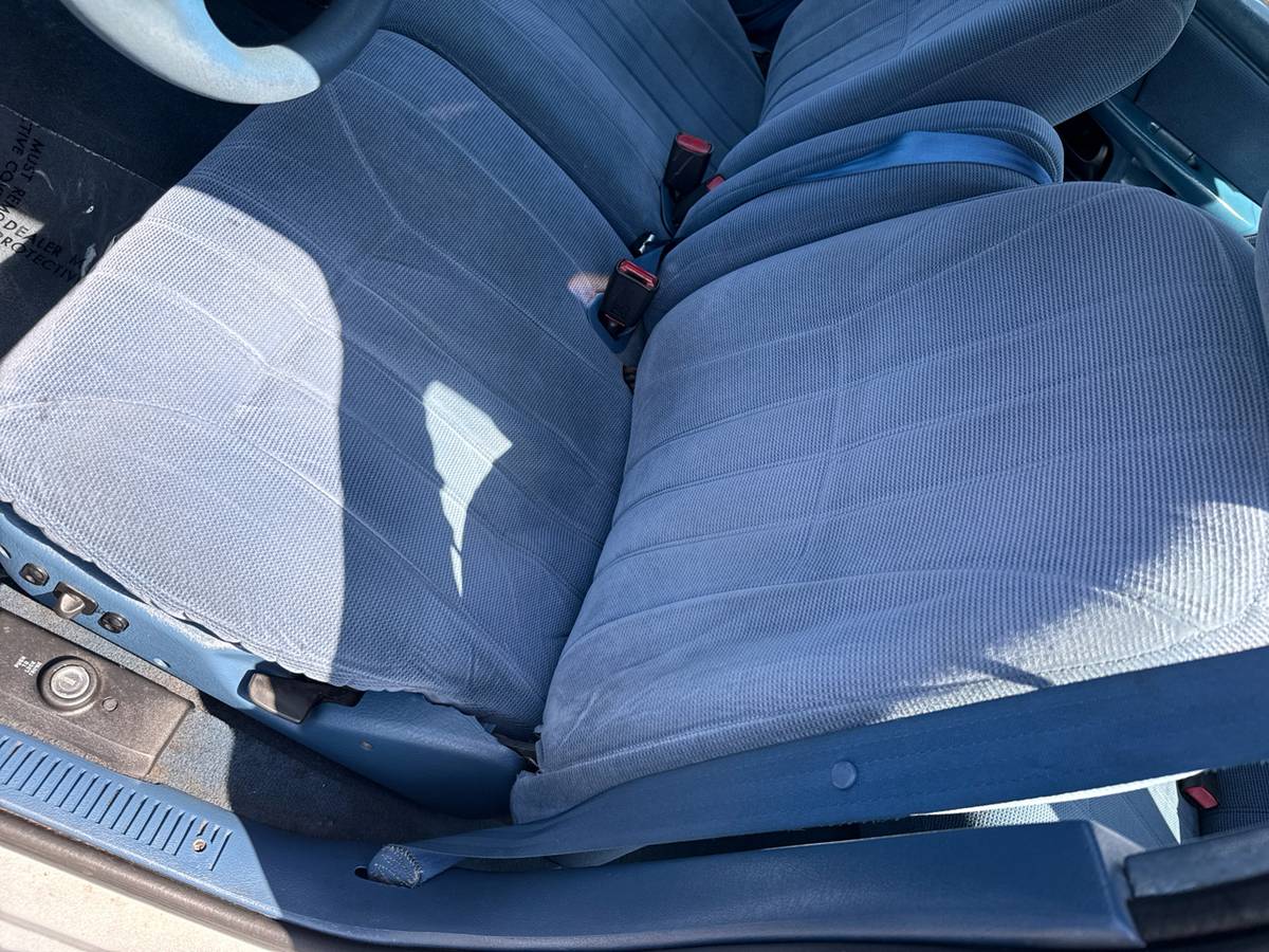 Ford-taurus-1995-grey-21