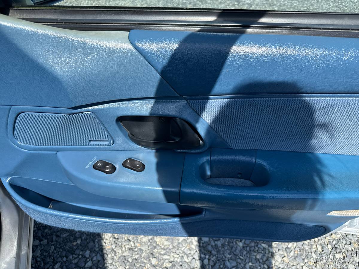 Ford-taurus-1995-grey-38