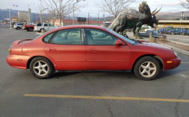 Ford-taurus-1996-red