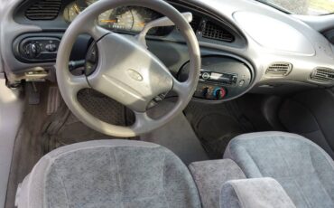 Ford-taurus-1996-red-4