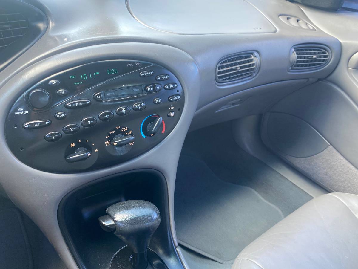 Ford-taurus-lx-1996-grey-25