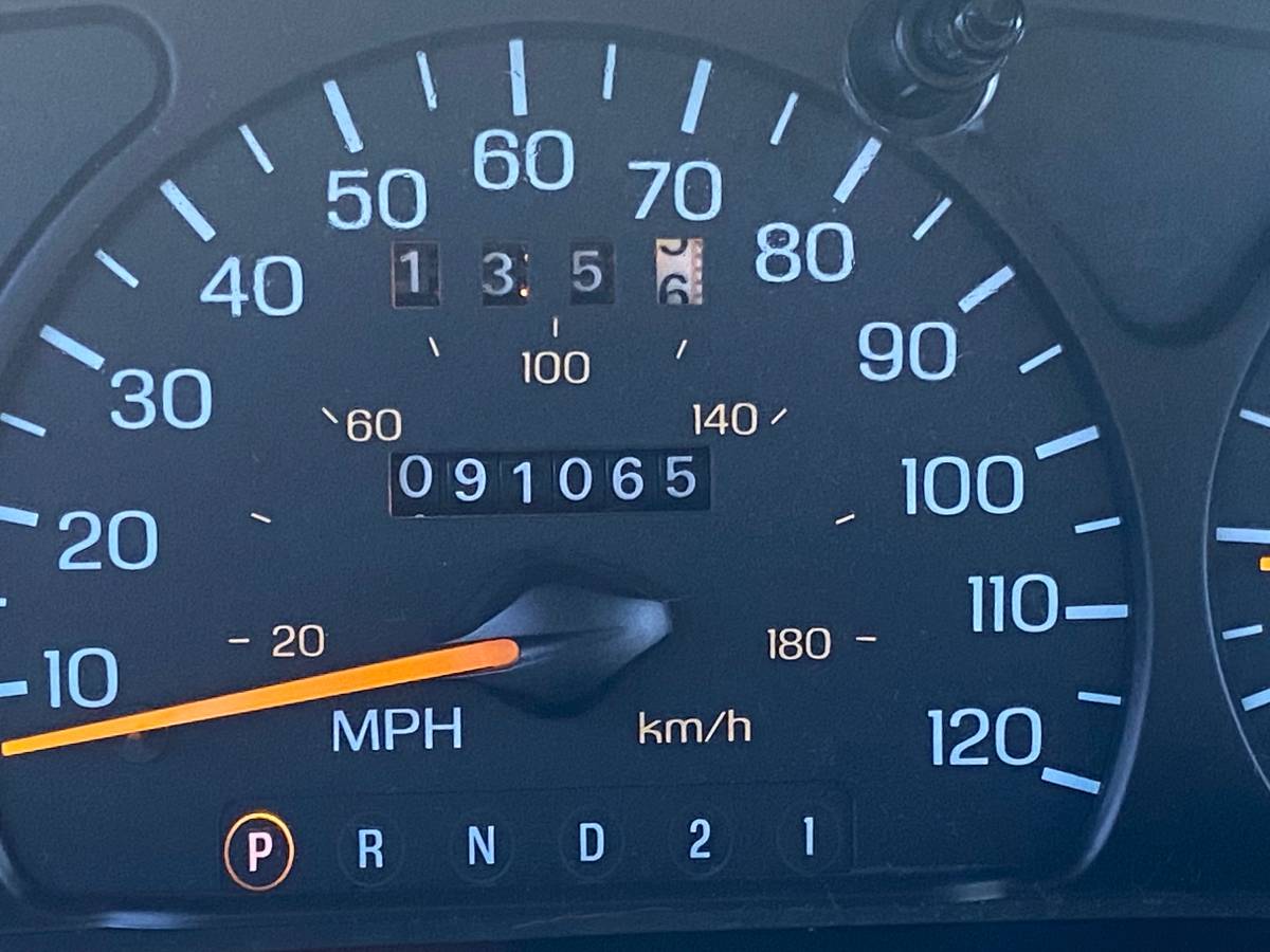 Ford-taurus-lx-1996-grey-9
