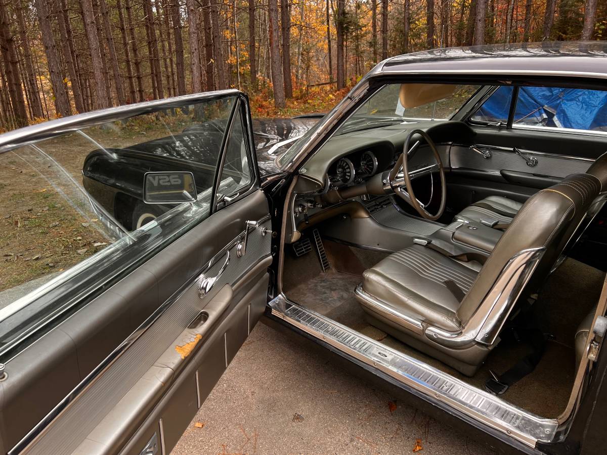 Ford-thundbird-1963-black-4
