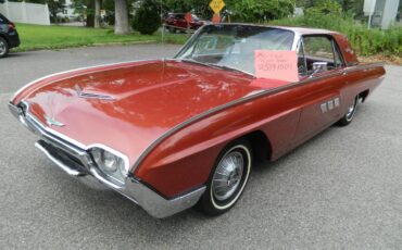 Ford-thunder-bird-1963-red-10