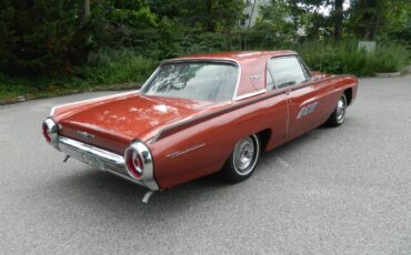 Ford-thunder-bird-1963-red-19