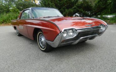 Ford-thunder-bird-1963-red-6