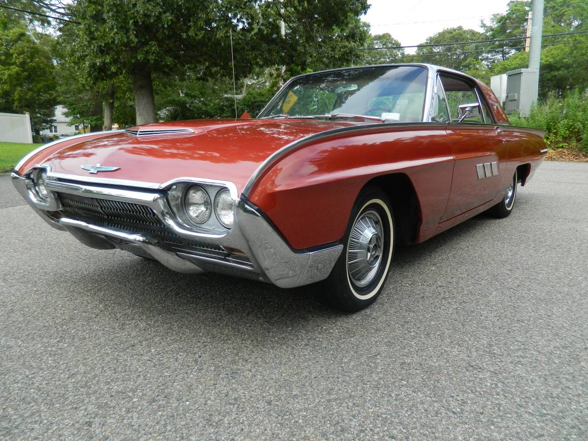 Ford-thunder-bird-1963-red-7
