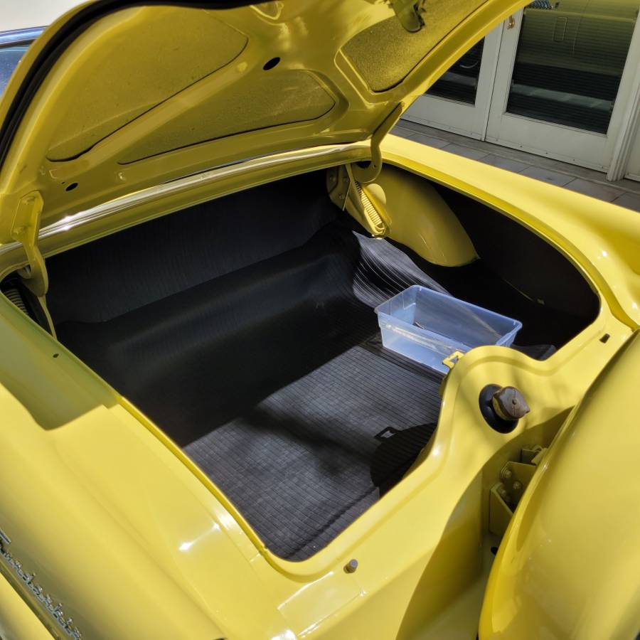 Ford-thunderbird-1956-yellow-16