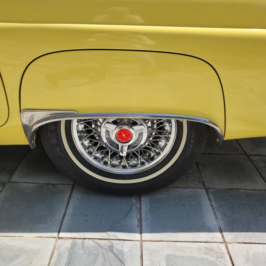 Ford-thunderbird-1956-yellow-18