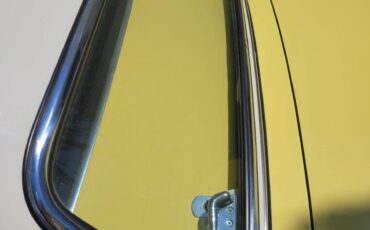 Ford-thunderbird-1956-yellow-19