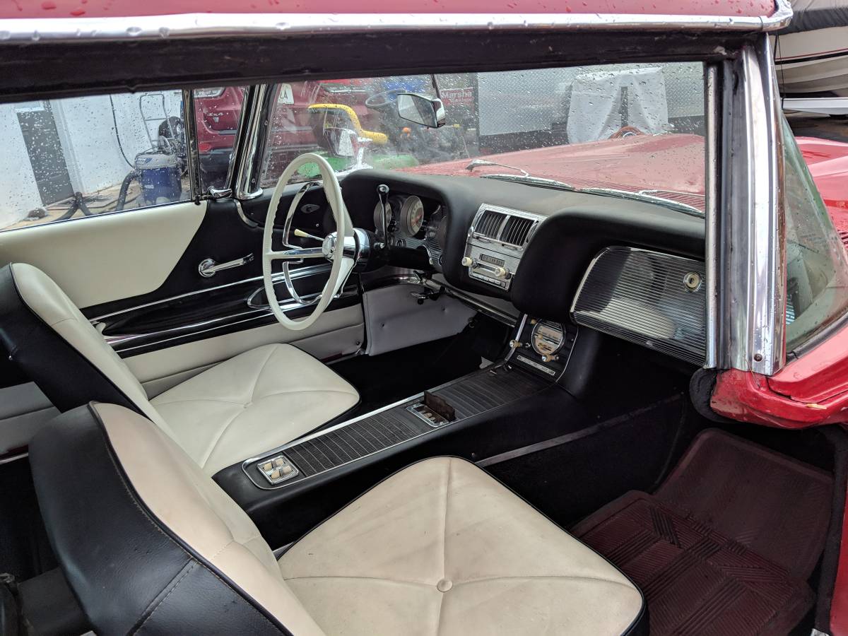Ford-thunderbird-1960-3