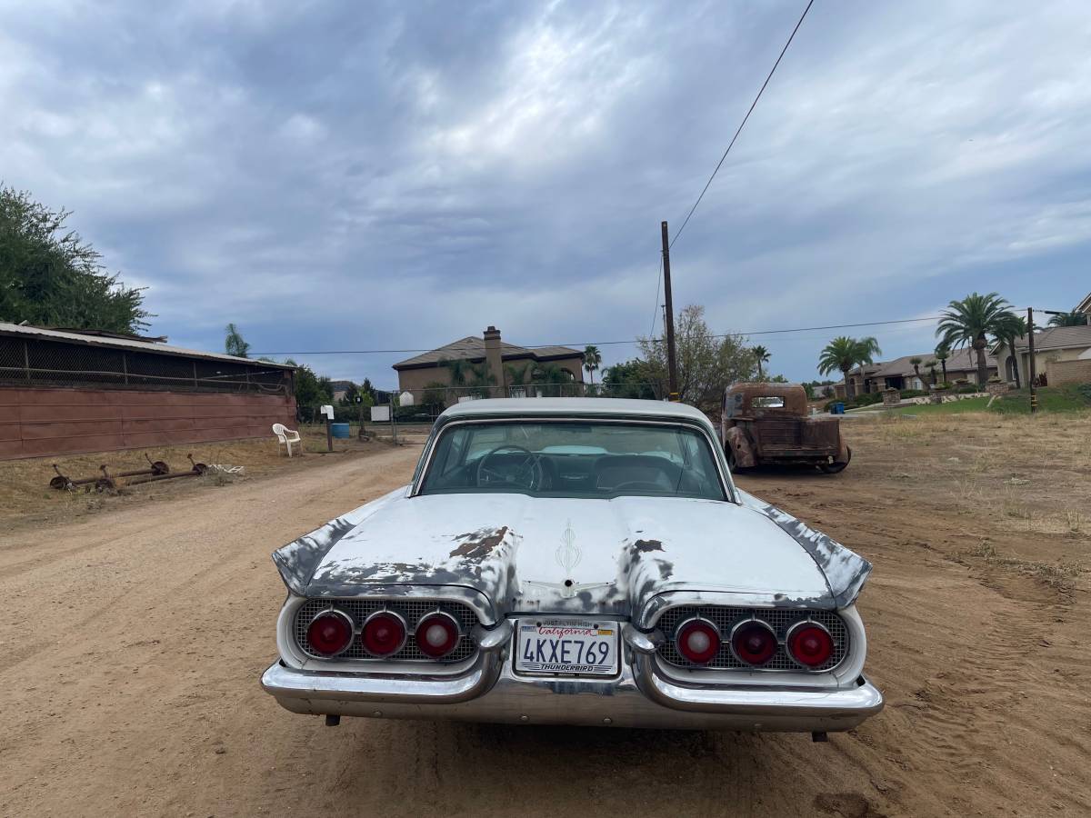 Ford-thunderbird-1960-4