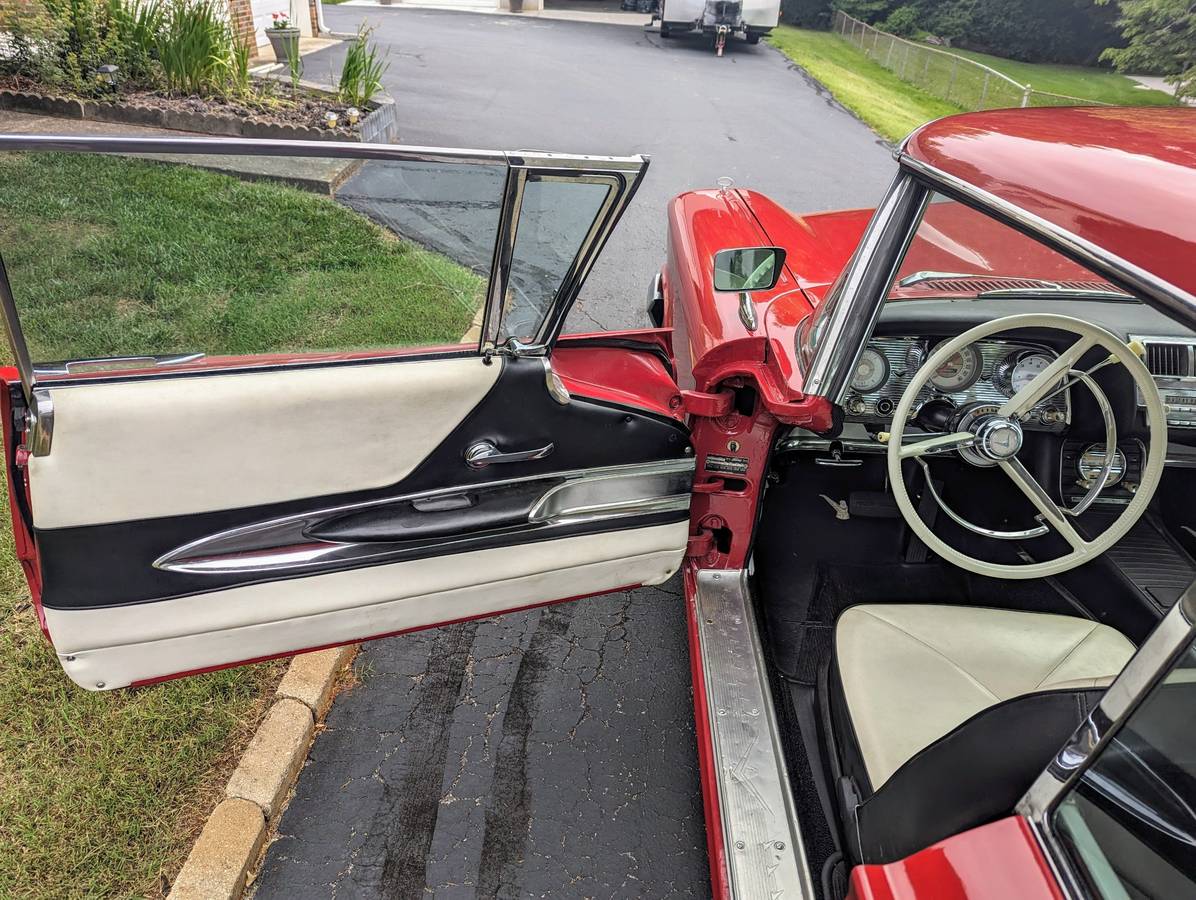 Ford-thunderbird-1960-4