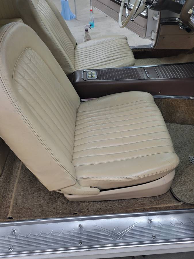 Ford-thunderbird-1960-white-12