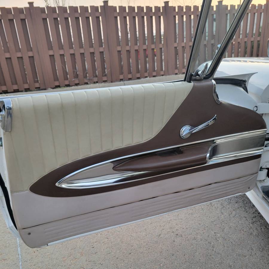 Ford-thunderbird-1960-white-18
