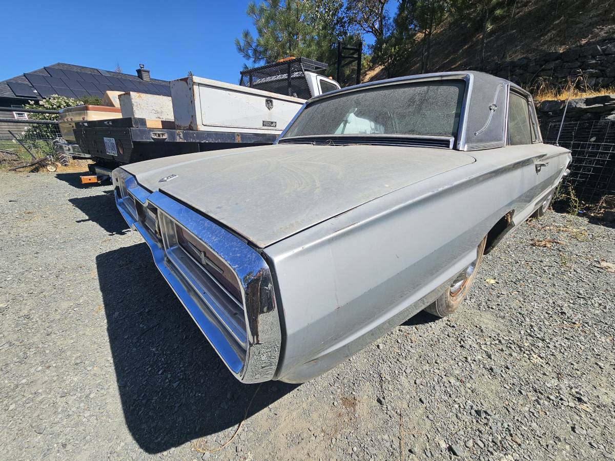 Ford-thunderbird-1964-grey-1