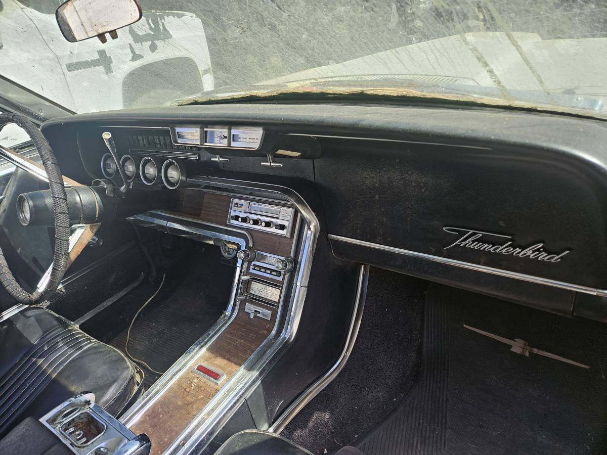 Ford-thunderbird-1964-grey-4
