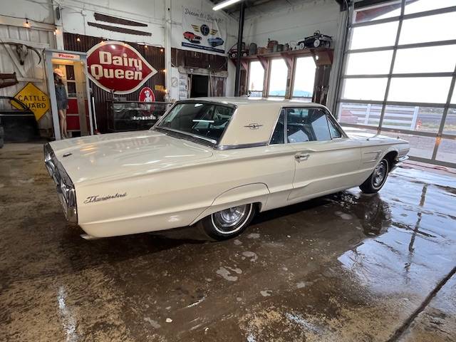Ford-thunderbird-1965-1