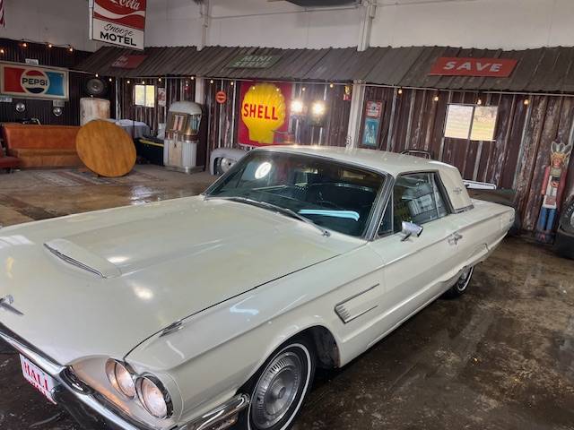 Ford-thunderbird-1965-12