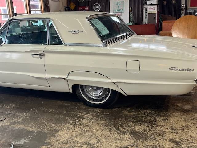 Ford-thunderbird-1965-4