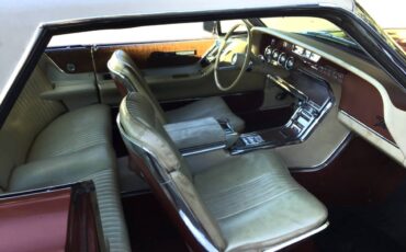 Ford-thunderbird-1965-brown-9