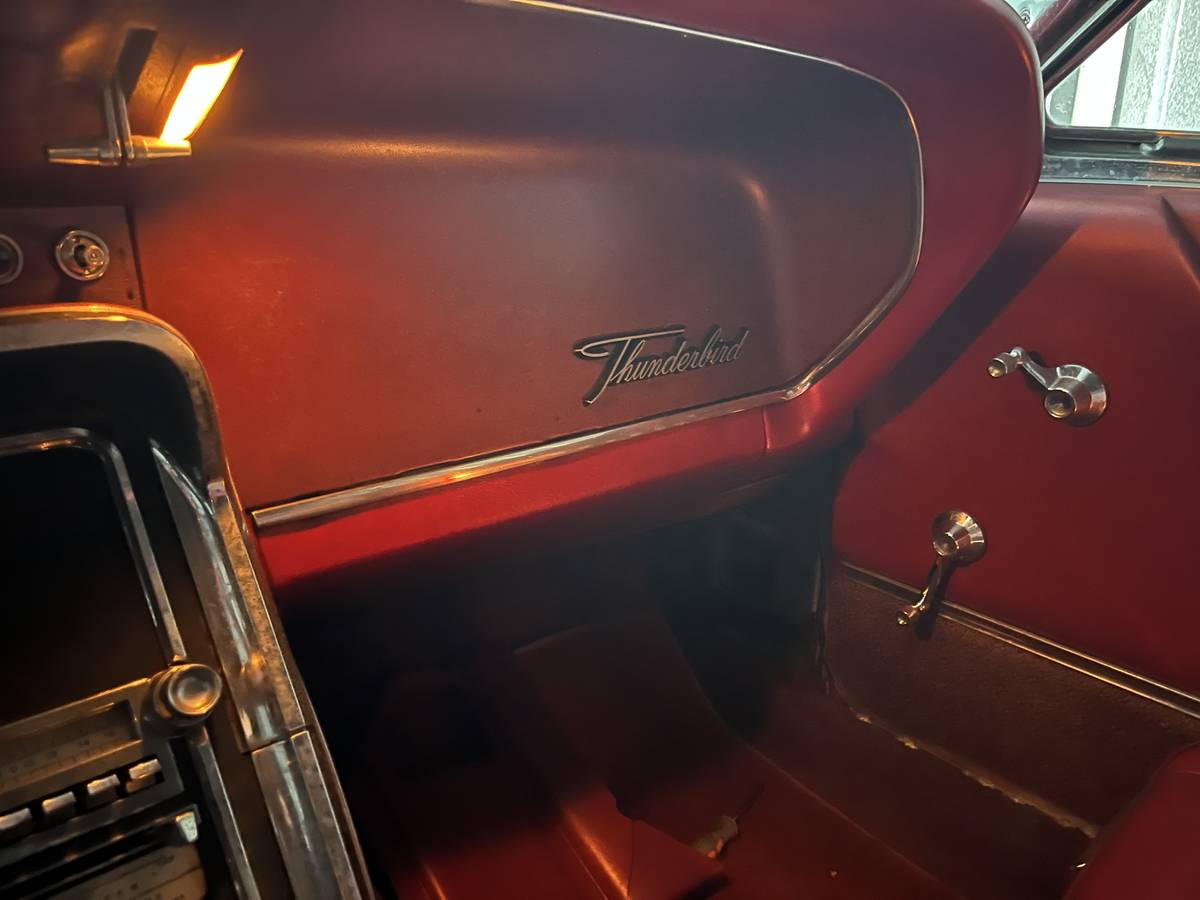 Ford-thunderbird-1966-6