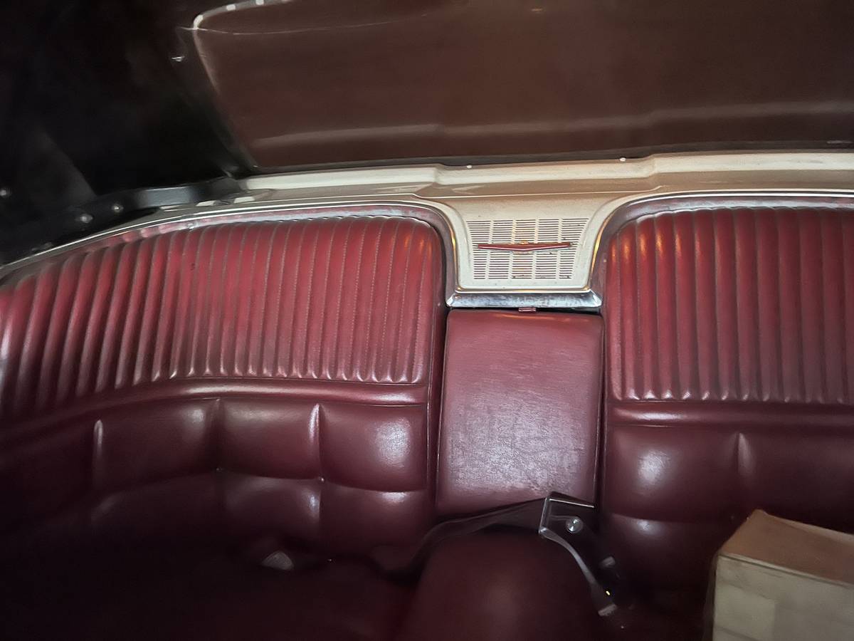 Ford-thunderbird-1966-8