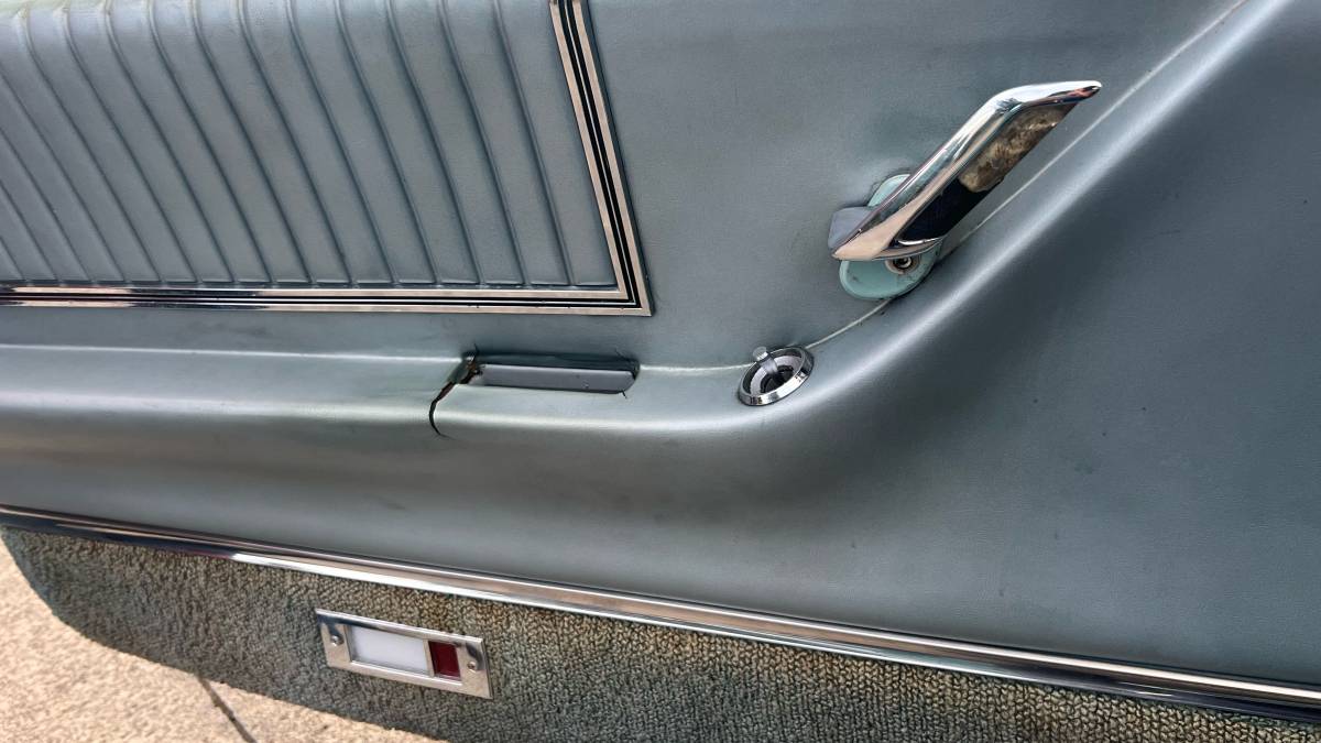 Ford-thunderbird-1966-blue-10