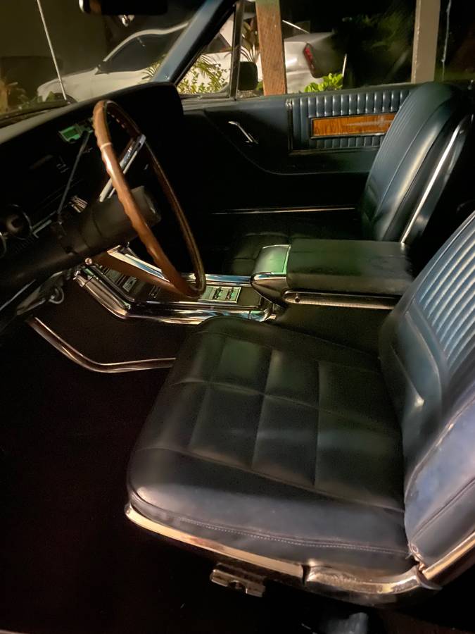 Ford-thunderbird-1966-blue-3