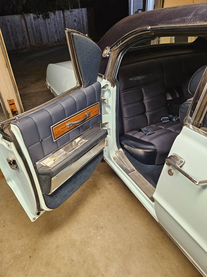 Ford-thunderbird-1969-blue-13