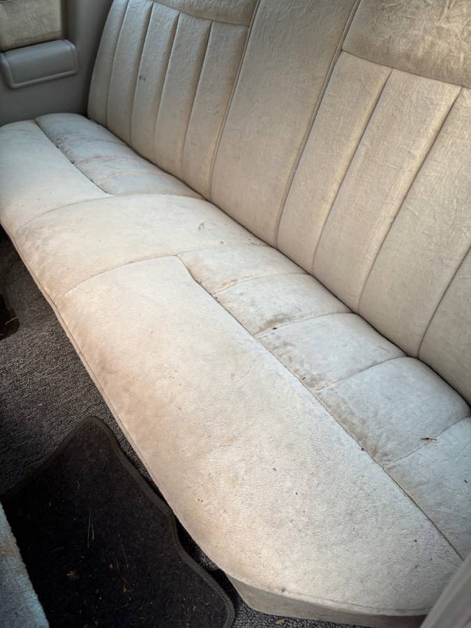 Ford-thunderbird-1977-grey-6