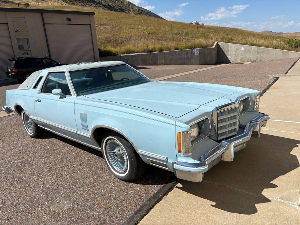 Ford-thunderbird-1979-blue-2