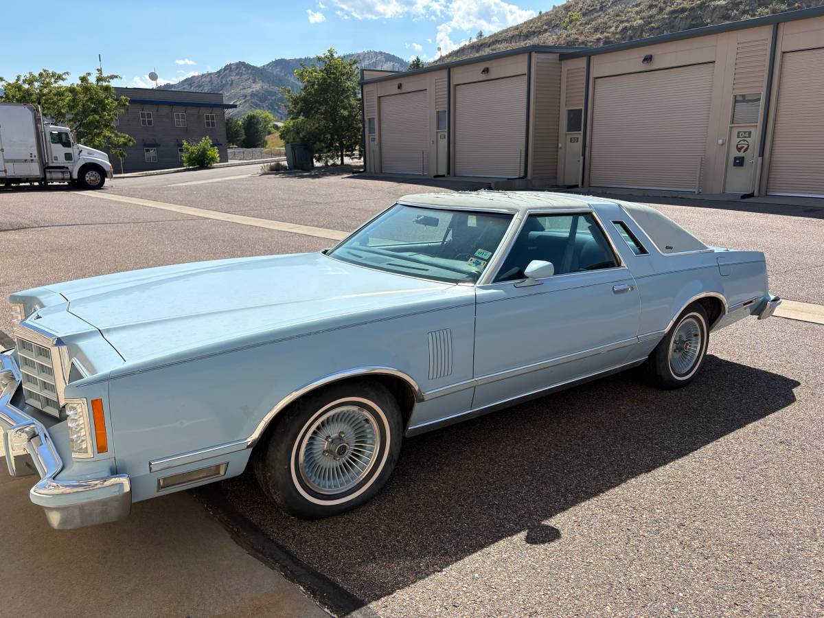 Ford-thunderbird-1979-blue-3