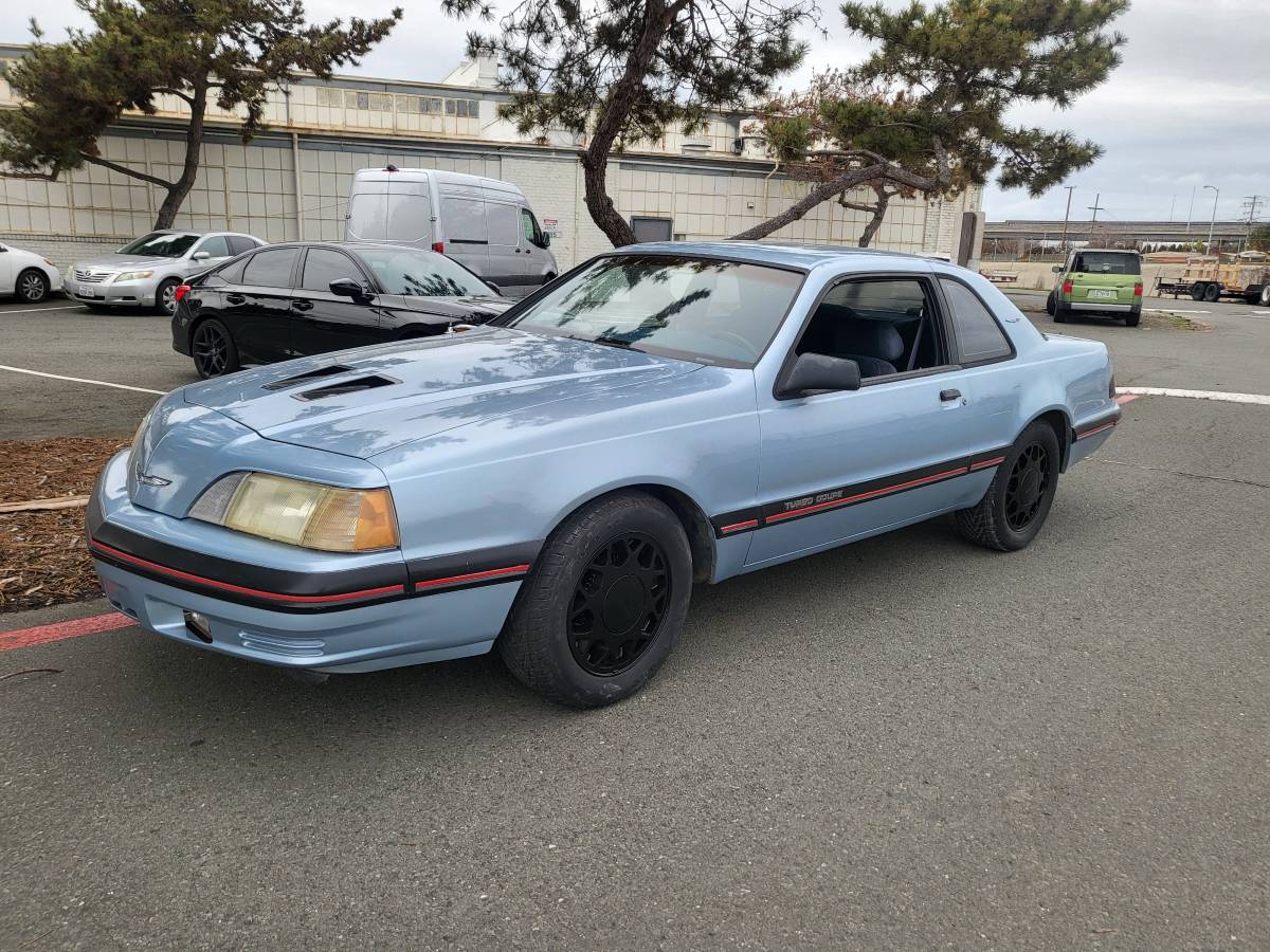 Ford-thunderbird-1987-blue-1