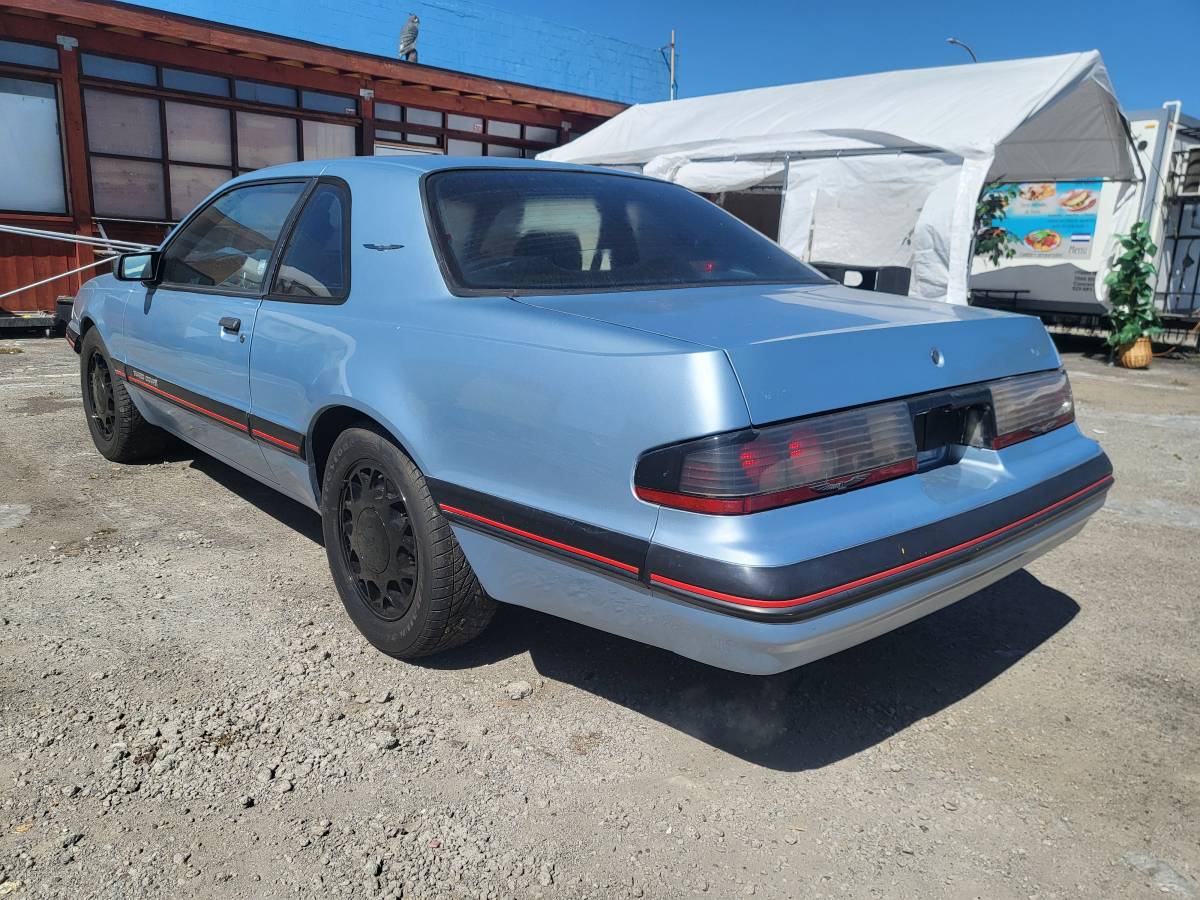 Ford-thunderbird-1987-blue-4