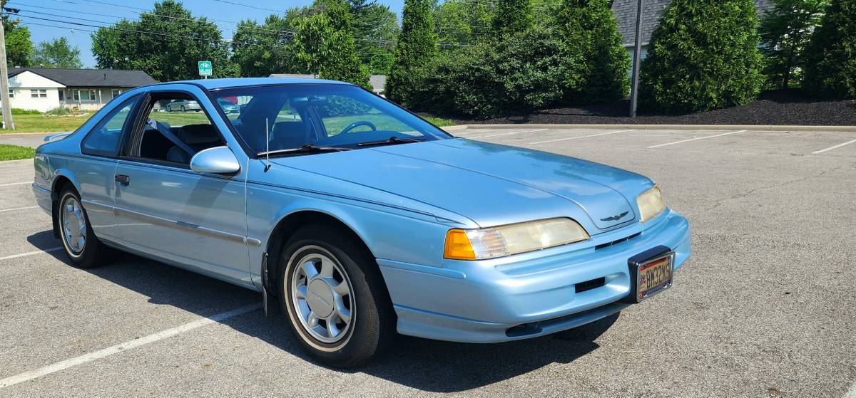 Ford-thunderbird-1993-blue-2