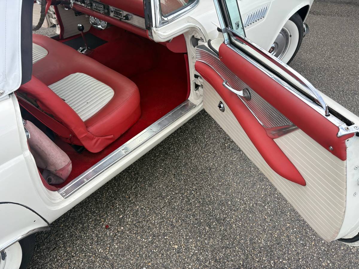 Ford-thunderbird-convertible-1956-white-7